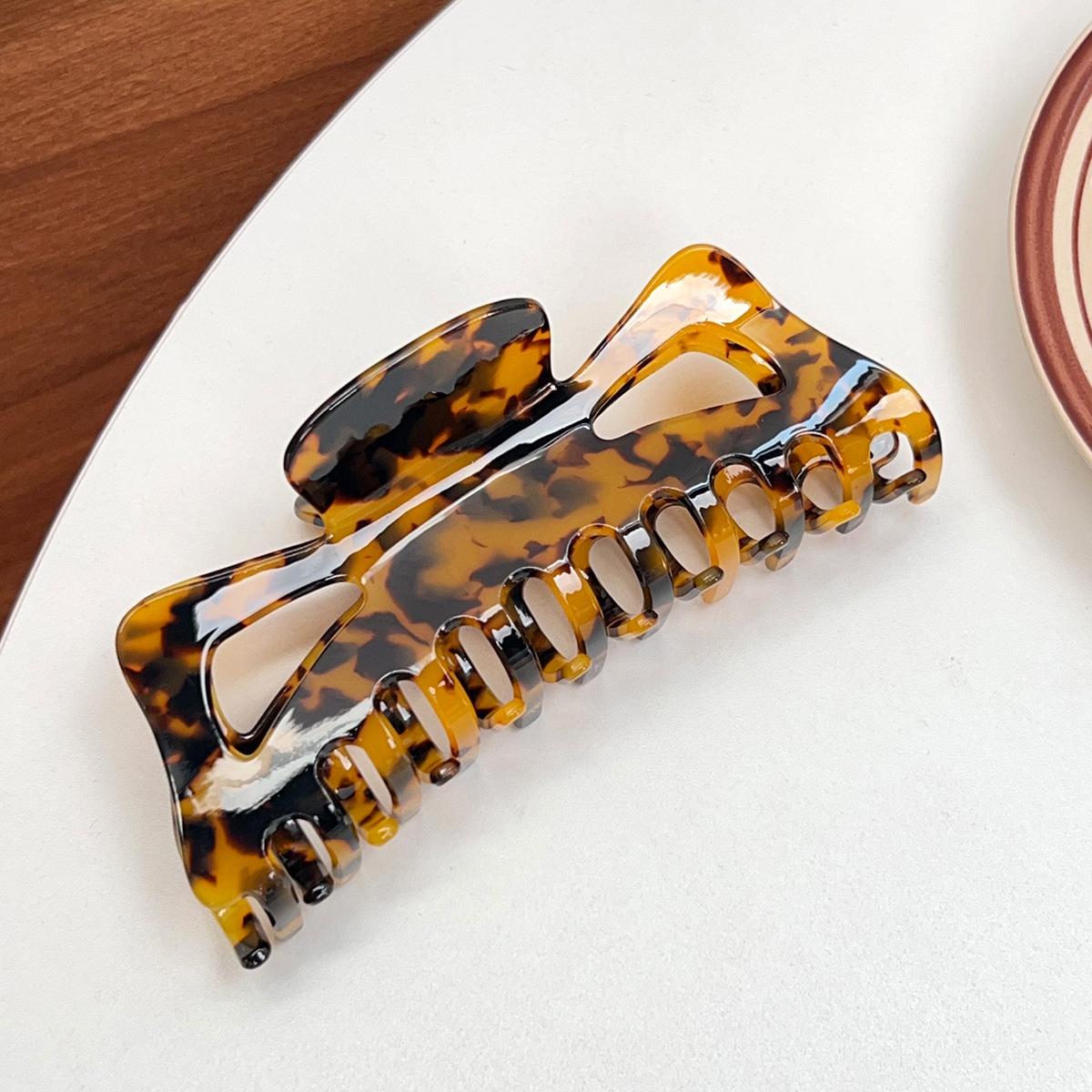 Hot-Selling High Quality Fashionable Oversized Bow Acetate Fiber Hairpin with Temperament Hair Claws
