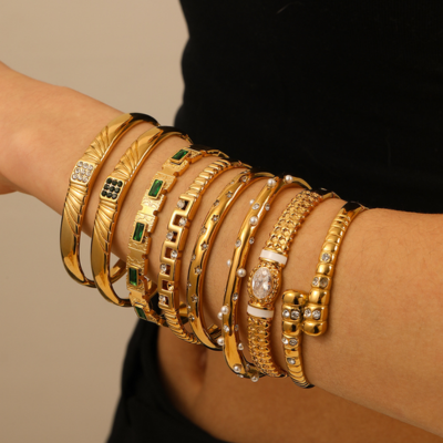 18k Gold-Plated Stainless Steel Bracelet1