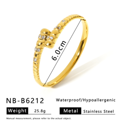 18k Gold-Plated Stainless Steel Bracelet1