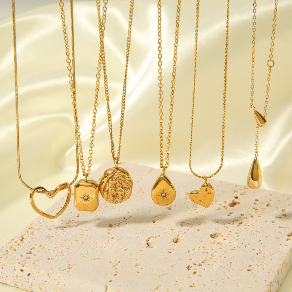 18k Gold-Plated Stainless Steel Necklace2